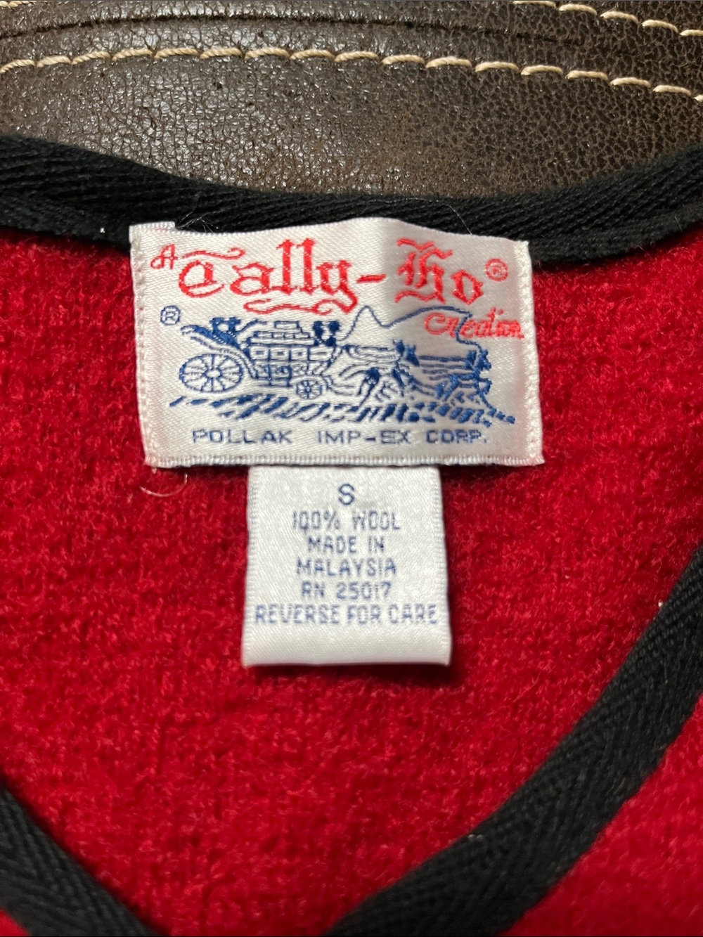 Vintage Talley-Ho Red Ornamental Botton Up Women Wool Sweater Cardigan Red/Black - Picture 8 of 9
